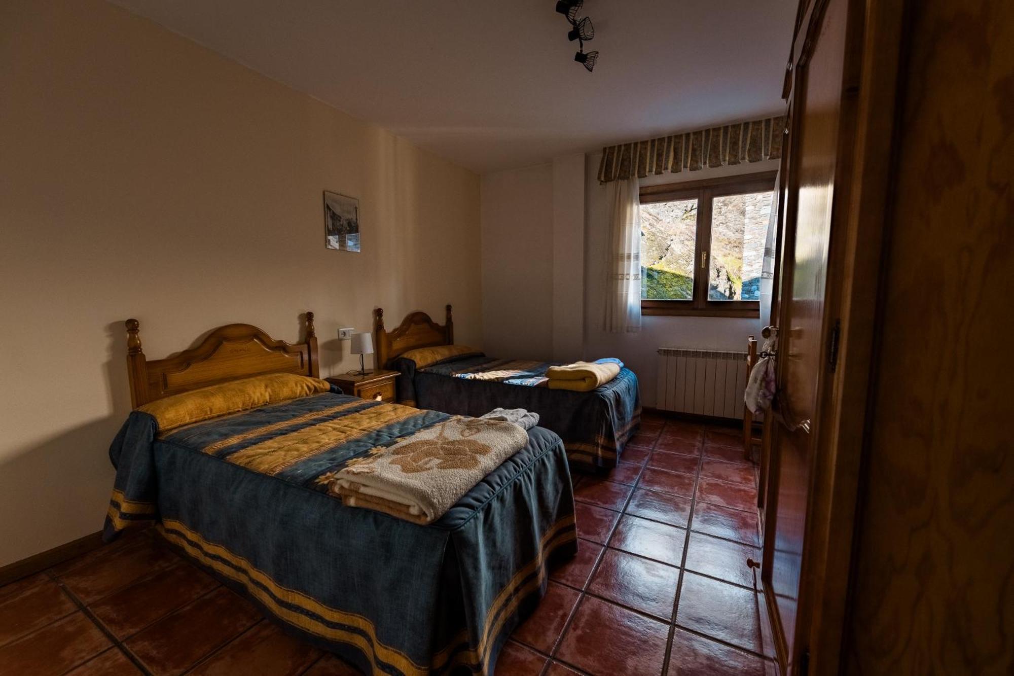 Casa Samarra Pensión Ribera de Cardós